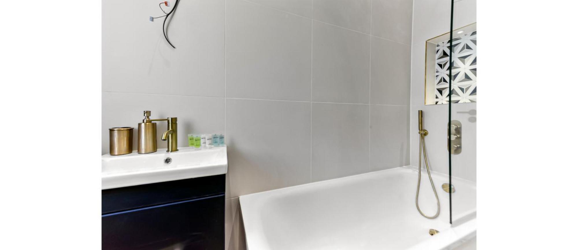 Serene, Stylish, Spacious Brand New For 2023! Appartamento